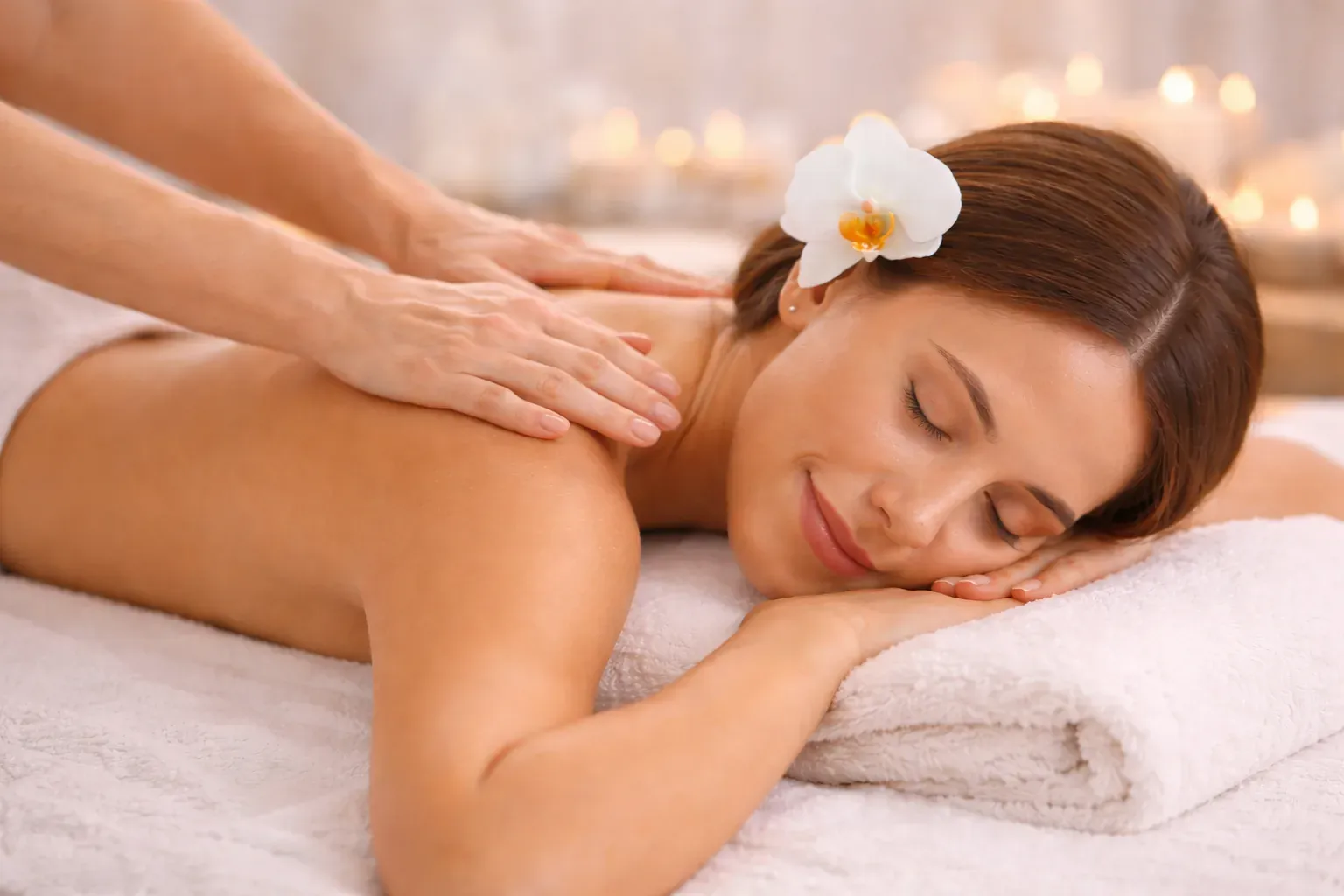 Relaxing body massage therapy treatment